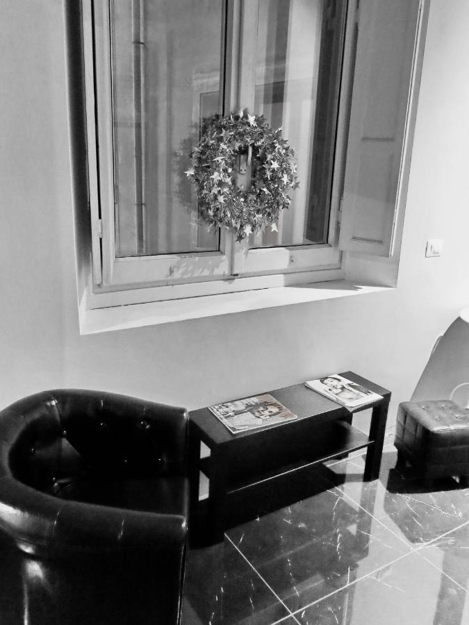 Nik Rooms Rome Luaran gambar